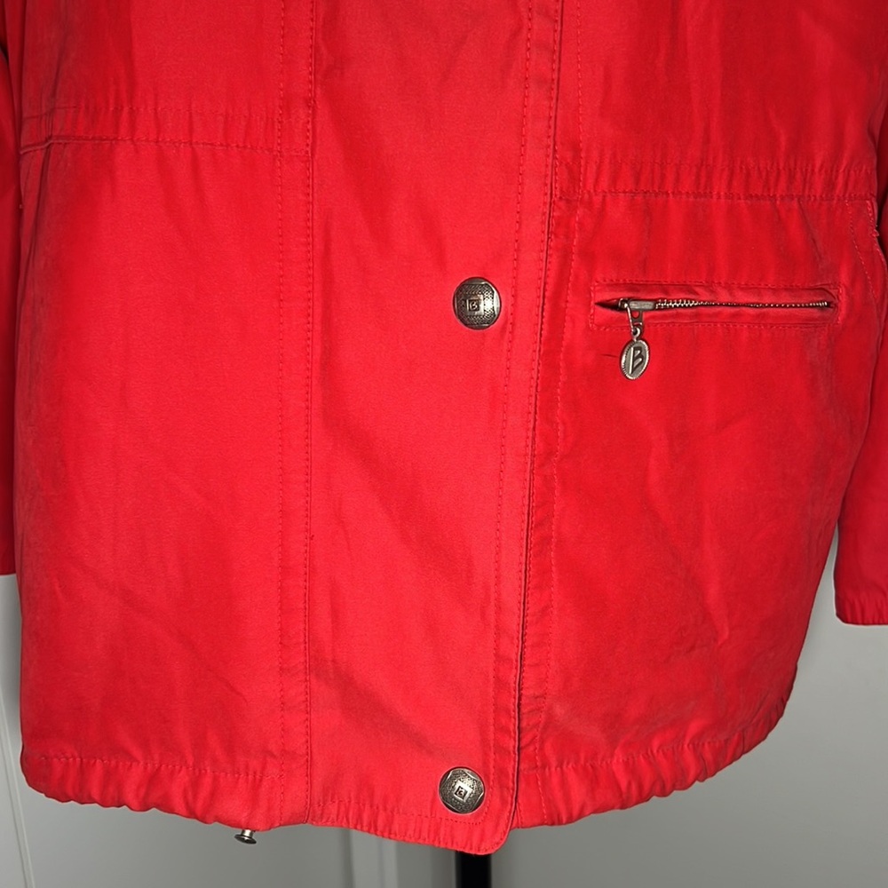 Red Soft Wrinkle Resistant Spring Lightweight Cozy Windbreaker Hoodie Zip Up - Picture 5 of 7